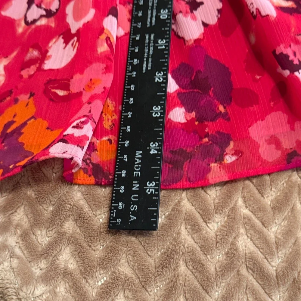 Express vibrant floral